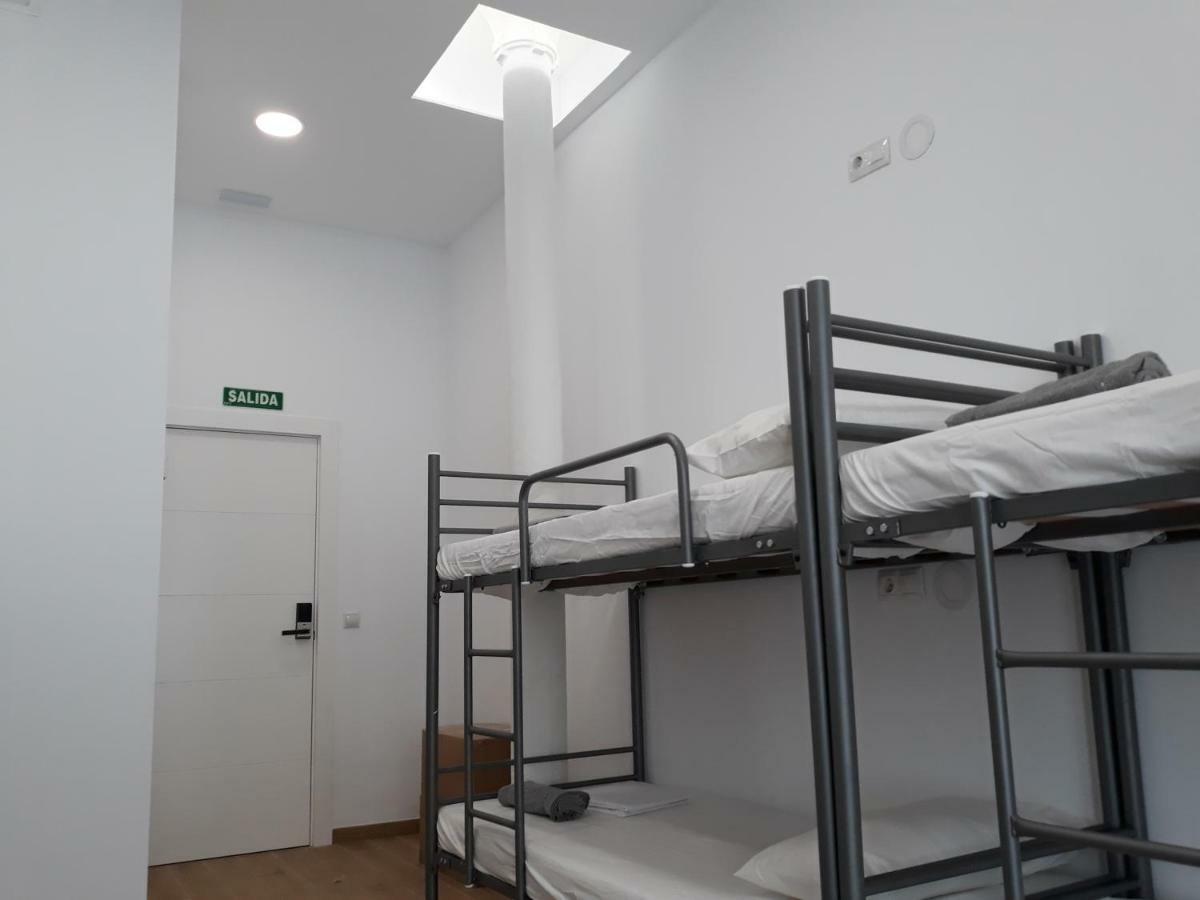 Hub Hostel *